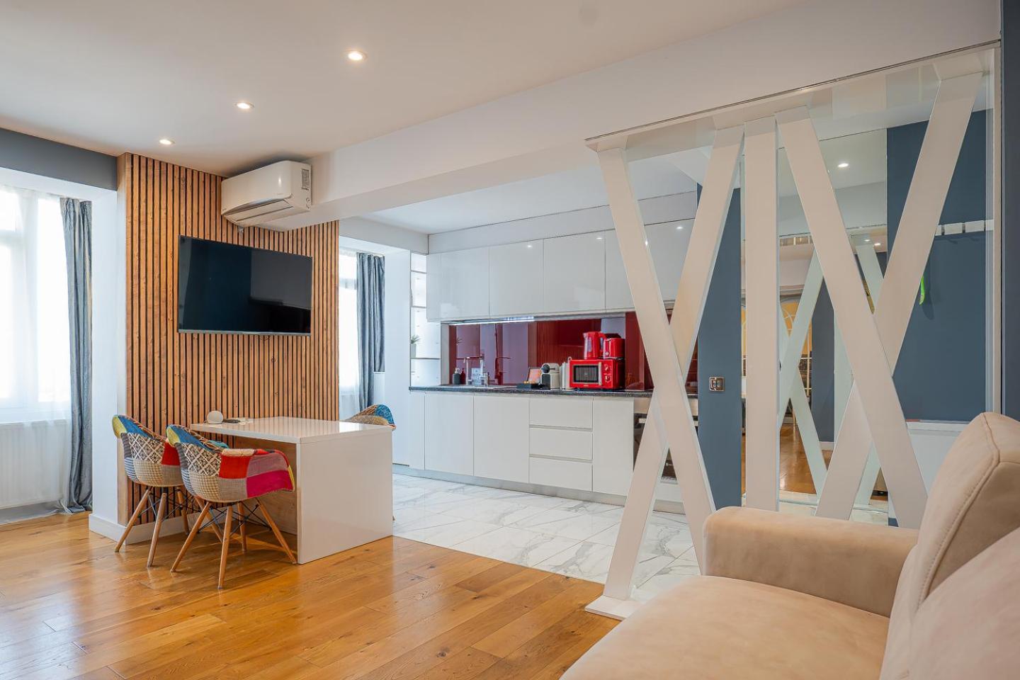 Old Town - Euroeastventures Luxury Apartment *