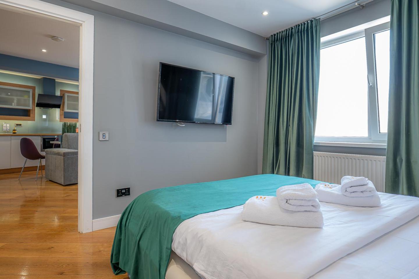 Old Town - Euroeastventures Luxury Apartment *