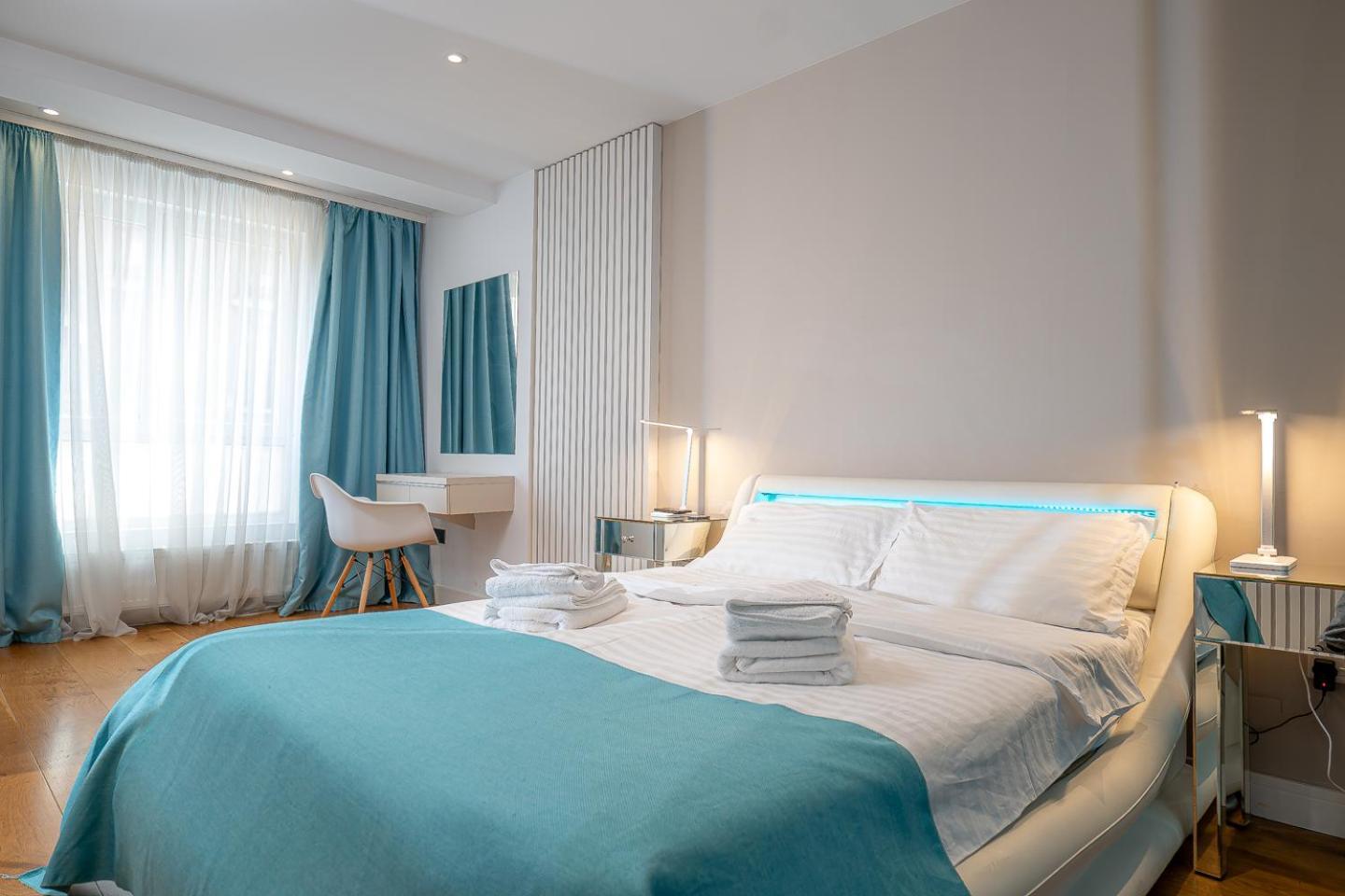Old Town - Euroeastventures Luxury בוקרשט