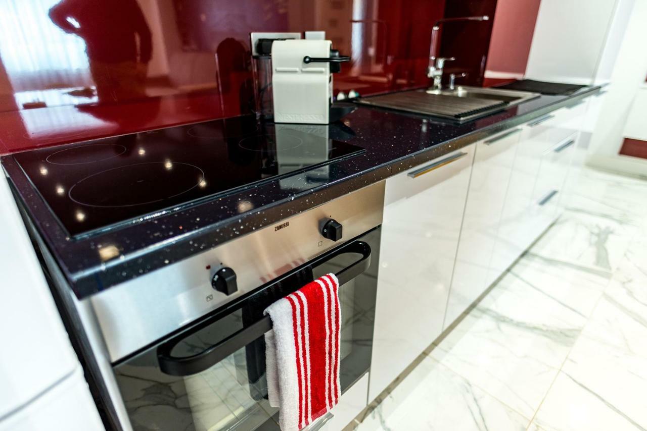 Old Town - Euroeastventures Luxury Apartment *