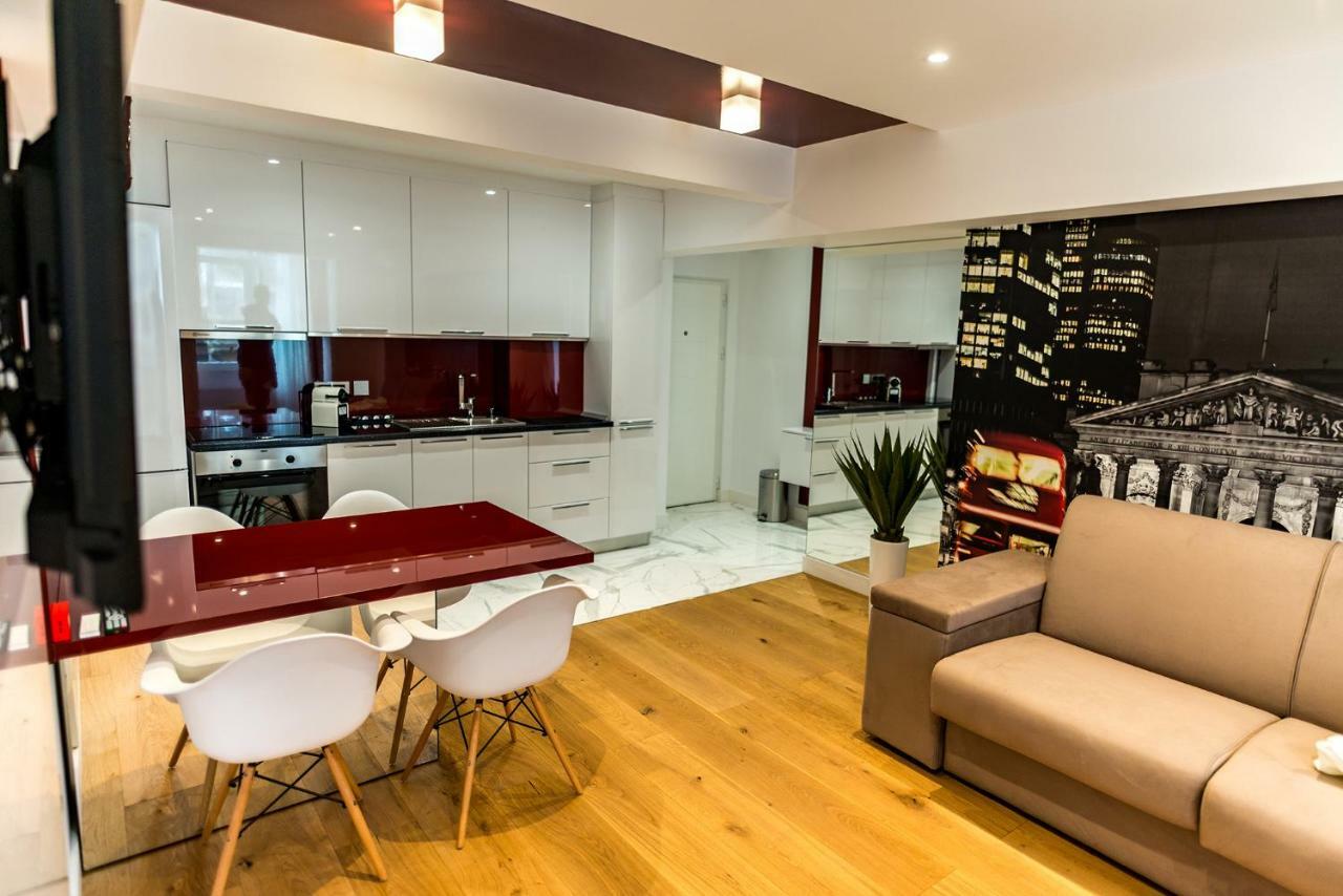 Old Town - Euroeastventures Luxury Apartment